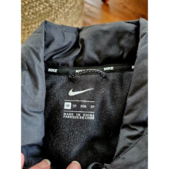 Nike Gwendolyn Mercy University Goose Down Full Zip Jacket Adult Size XS - Picture 2 of 12